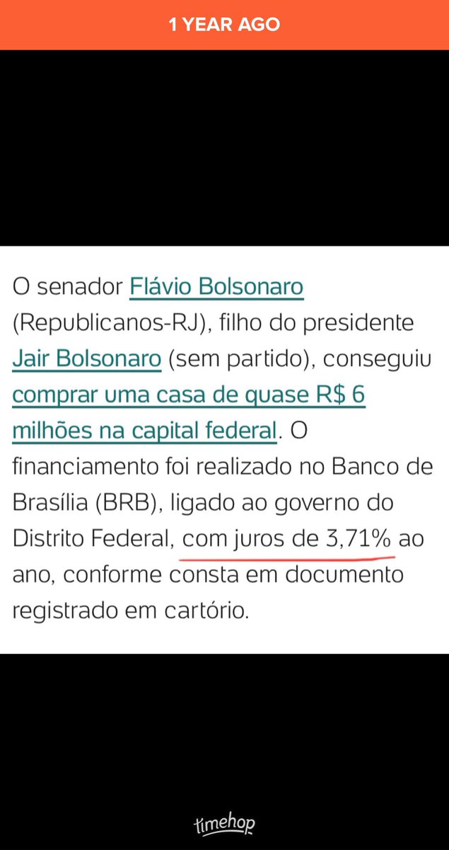 tiagodiaz's tweet photo. Passando pra lembrar que o financiamento da mansão do Flávio tem juros de 3,71% ao ano! Beijos https://t.co/XDkg8GDlLg