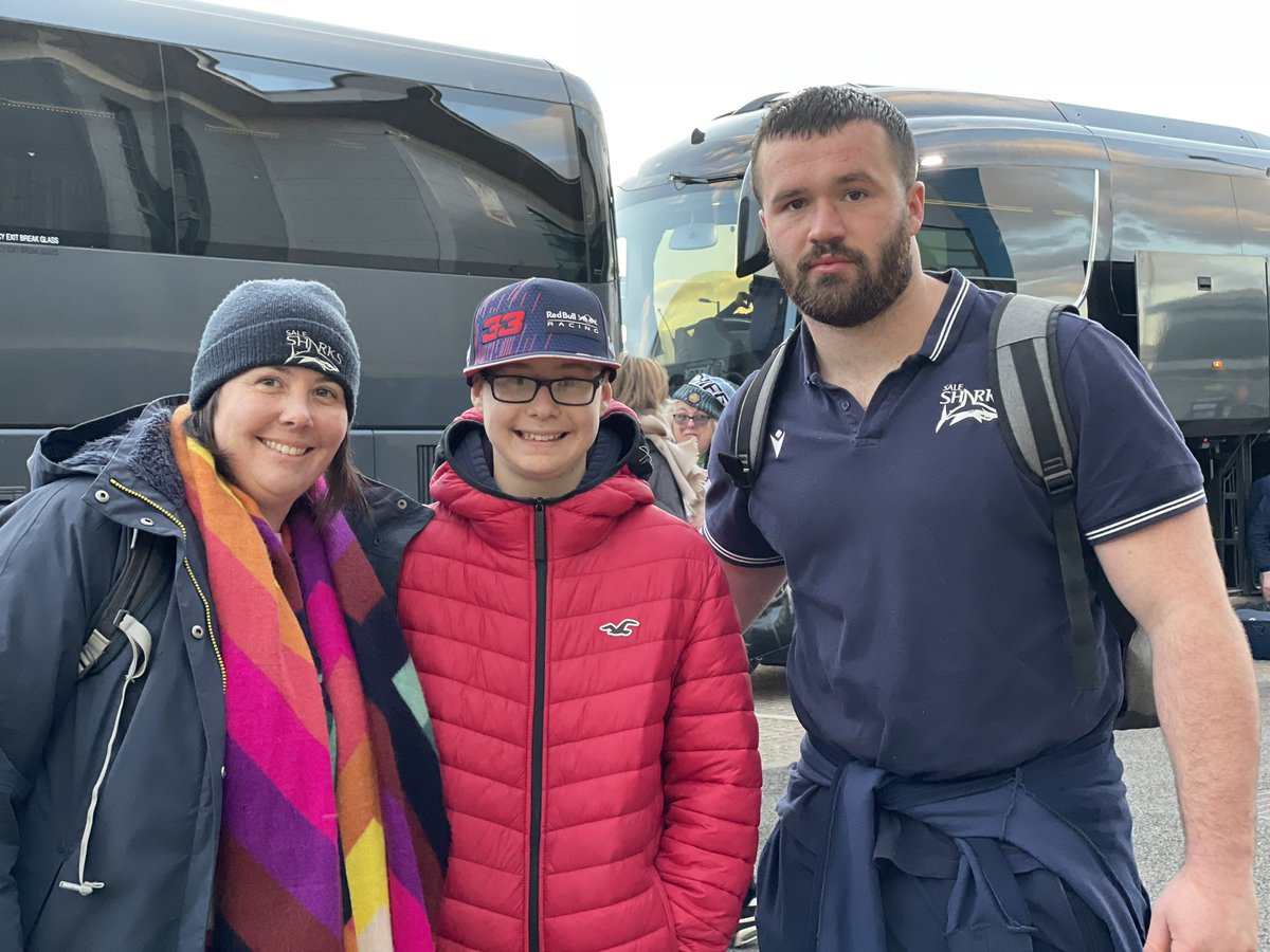 Not the result we wanted but <a href="/SaleSharksRugby/">Sale Sharks 🦈</a> players gents as ever post-match