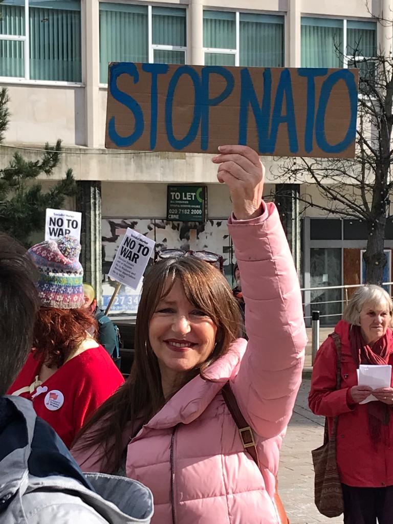 350 people in Liverpool joined Merseyside Stop the War demonstration which was part of a Global Day of Action for the Ukraine. Russian Troops out of Ukraine- No to NATO Expansion - Build a powerful anti war Movement- get your tickets on Eventbrite for our meeting this Thursday.