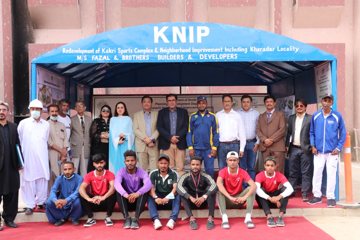 knipofficial's tweet photo. Honourable Chief Minister Sindh, Syed Murad Ali Shah along with Honourable Administrator Karachi, Barrister Murtaza Wahab visited Kakri Ground to review the construction progress. 
Redevelopment of Kakri Ground is part of phase 2 sub-projects being developed by #knip https://t.co/4sWglWFGj7