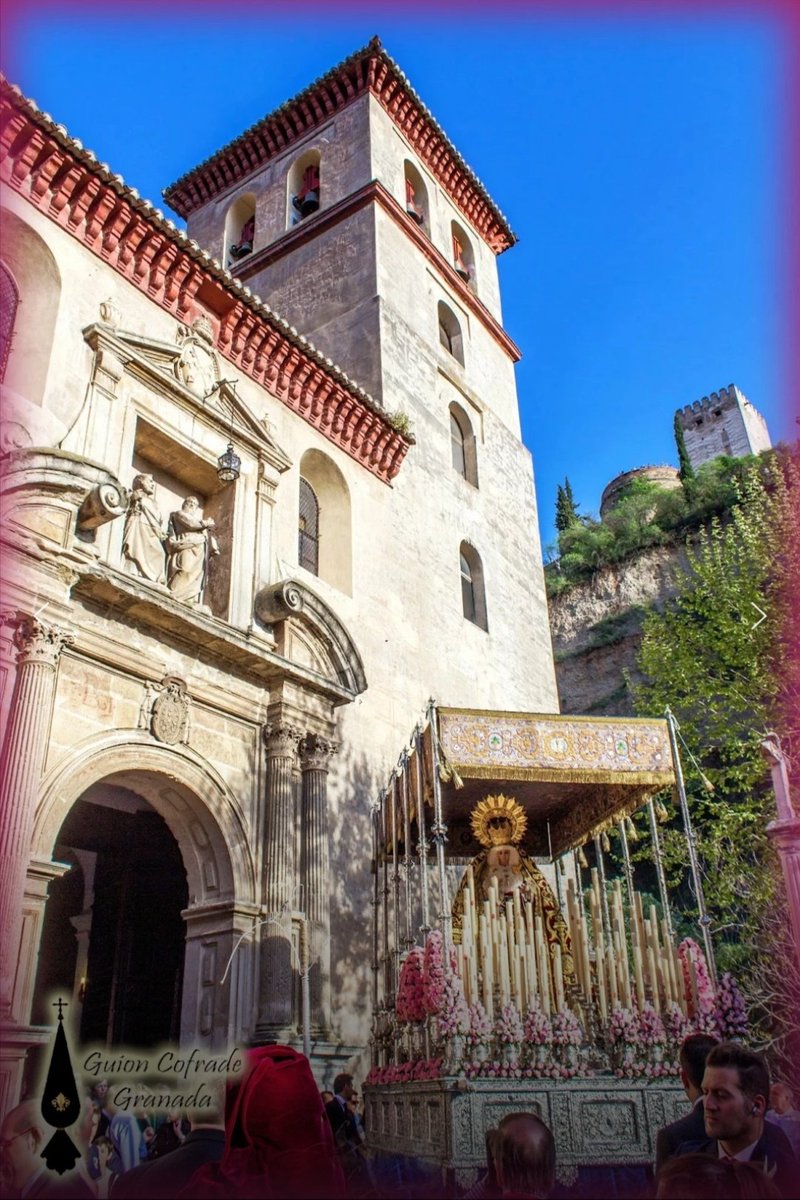 PALABRA DE PREGONERA | "¡Virgen de las Maravillas!, qué bonita tu salida por este lugar, qué mirada angelical, limpia, perfecta y emotiva, qué palio tan delicado, que lugar para rezarte". 

Emilia Cayuela García, <a href="/EmiliaCayuela/">Emilia Cayuela</a>, Pregonera de la Semana Santa 2022