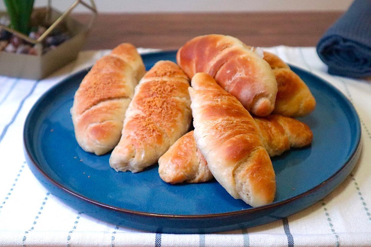 RecetasdeTati's tweet photo. BIZCOCHOS SALADOS o FACTURAS ARGENTINAS | Las Recetas de Tati

Video de la receta: https://t.co/UxJQiItLqF https://t.co/cRQSMAiyND