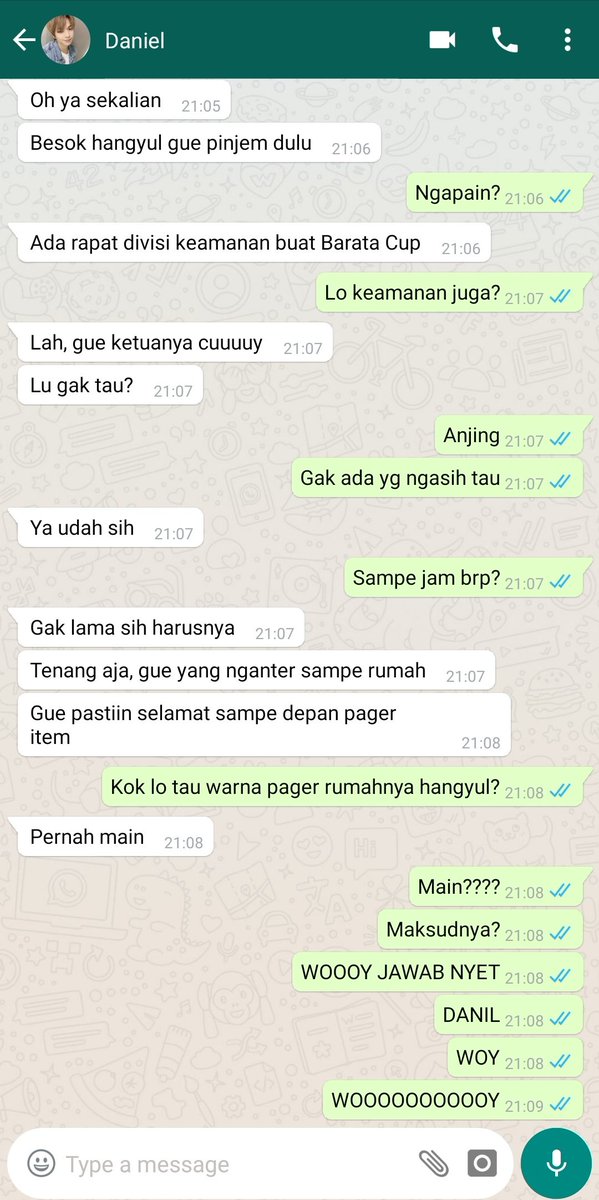 Hangyulali's tweet photo. Mencari celah https://t.co/GvWlbAwUIH
