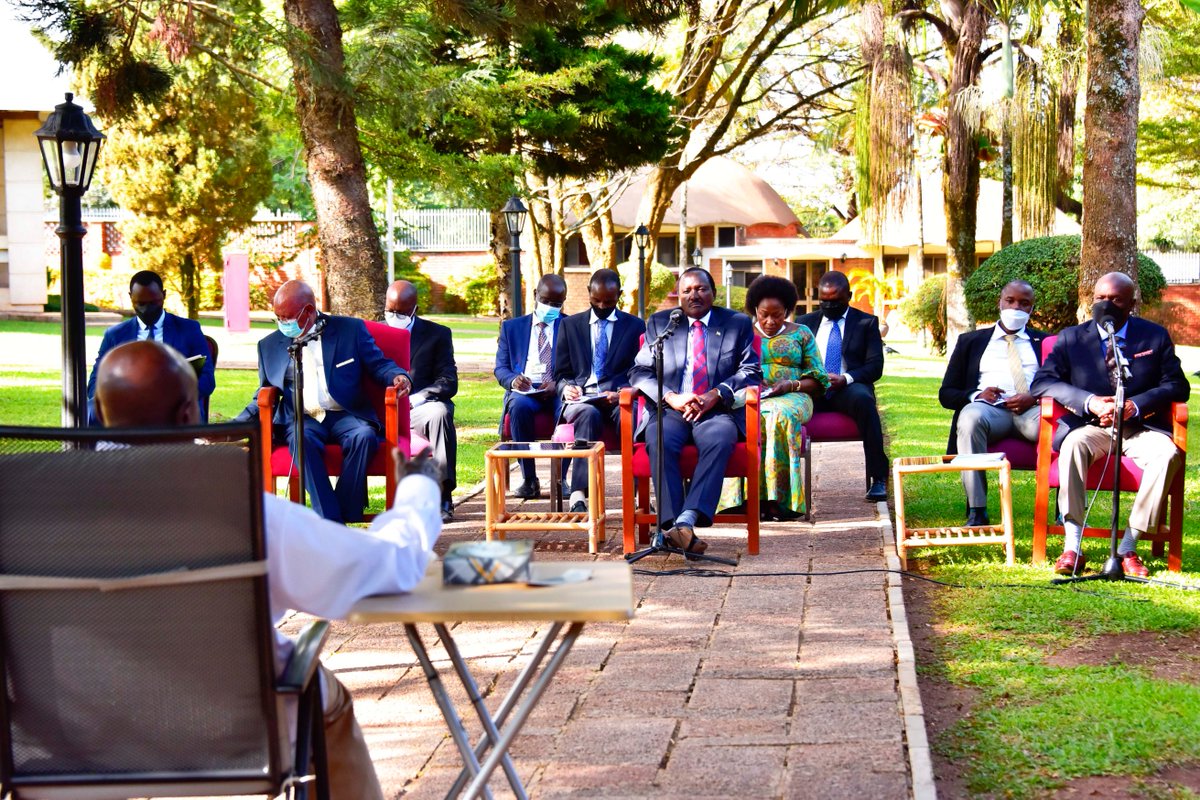 NationBreaking's tweet photo. OKA LEADERS Kalonzo Musyoka, Gideon Moi meet with Ugandan President Yoweri Museveni at State House Nakasero in Kampala, Uganda. https://t.co/XYISvkBtVx