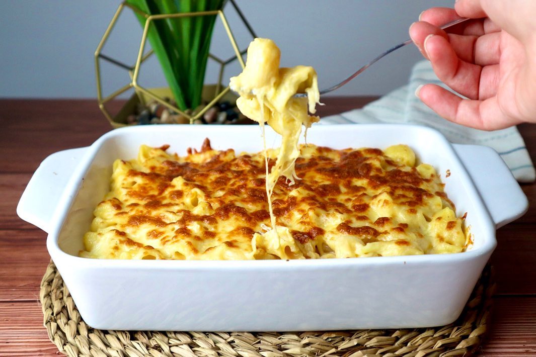 RecetasdeTati's tweet photo. MAC &amp; CHEESE o MACARRONES con QUESO AMERICANOS | Las Recetas de Tati

Video de la receta: https://t.co/ej2odtsXIN https://t.co/PCw72xFG7t