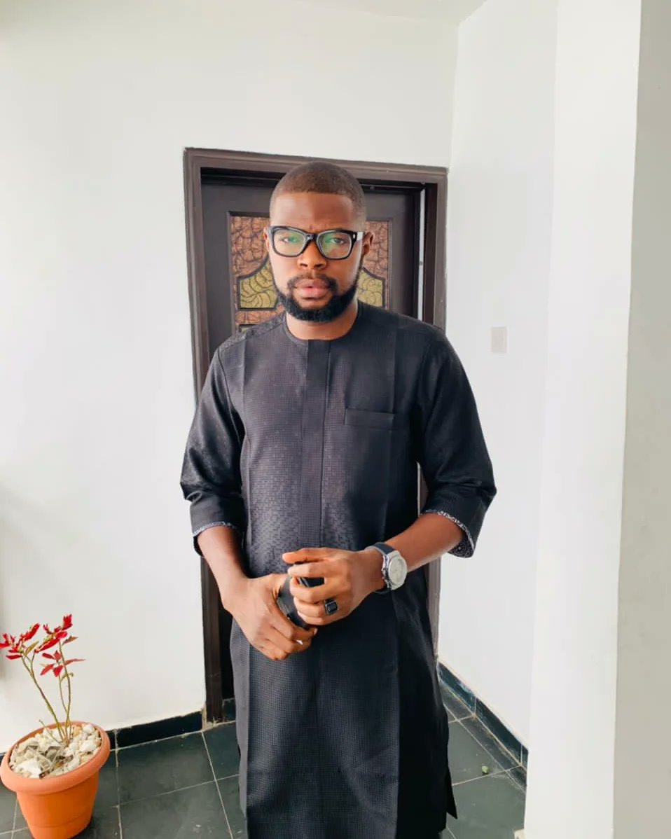ManLikeAkoh's tweet photo. ⚫ https://t.co/0JxyqI0hcj