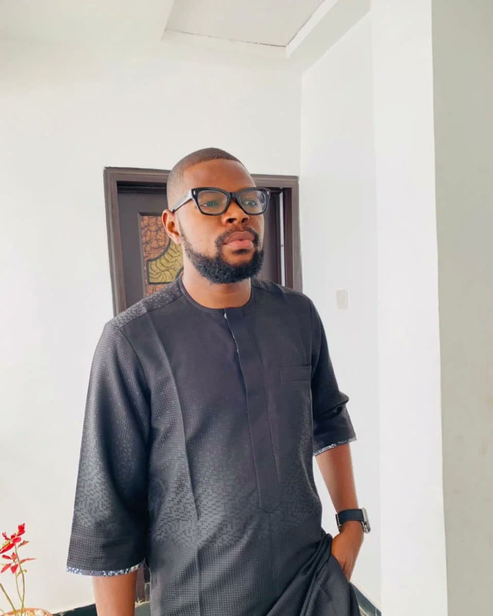 ManLikeAkoh's tweet photo. ⚫ https://t.co/0JxyqI0hcj