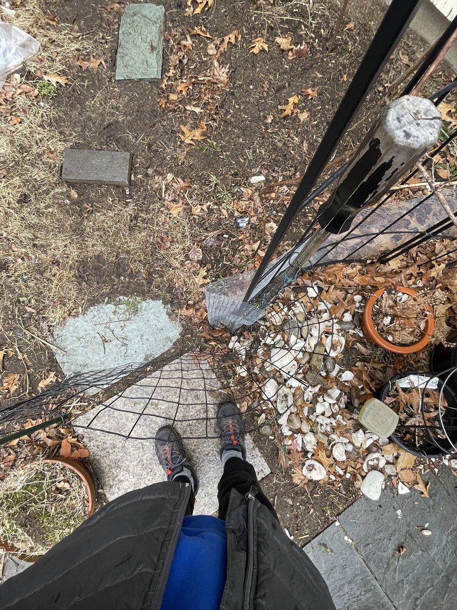 SkudsB's tweet photo. Ok so a special #ColonizerSunday just for @JPLFR80 what is it and what did it use/used to be? #GenX #Salvage #GoPolinate 🐝 #MyTools 💚
Re Create Keep Making 🥳😂🤣😂
Don’t make me 🎥 🍿 https://t.co/ZVgAbTTxMf