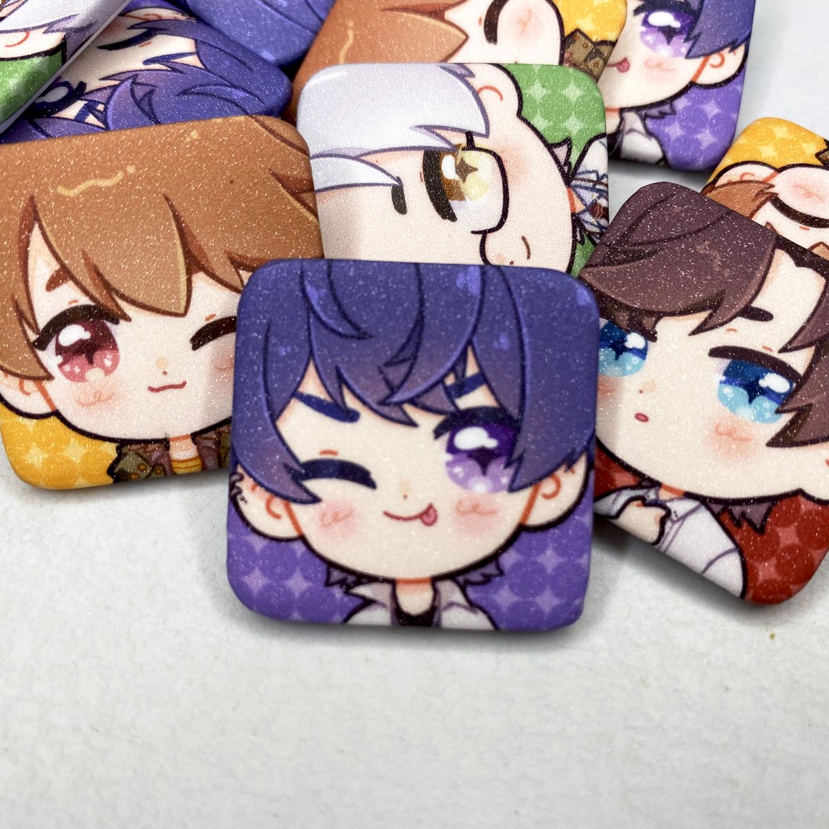 amojinprints's tweet photo. ✨Cutomized #tearsofthemis square pins!
✨ Available in various laminations (Glossy, Matte, Glitter, Holographic)

#buttonpins #hoyoverse #mihoyo #squarepins #buttonpinsph #customizedph #personalizedph #gifts #merch https://t.co/D4vx8Nm8pp