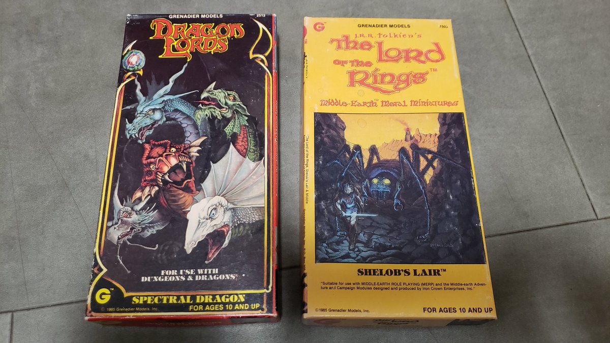 DevSalvatrix's tweet photo. Not GW, but found some other old minis as well - #battletech Marauder II and Savannah Masters as well as a couple of classic #GrenadierMiniatures box sets.
#oldschoolminiatures https://t.co/DJFy6JMPN1