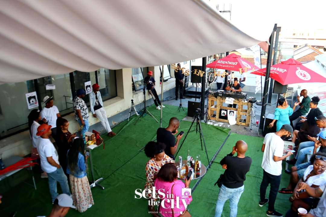 ElSheikhaSA's tweet photo. @BestBeatsTv , you always keep it at Zenith🤸‍♀️!
#bestbeats #housemusic #deephouse #dronephotography #photo #photography https://t.co/F132HUxzms