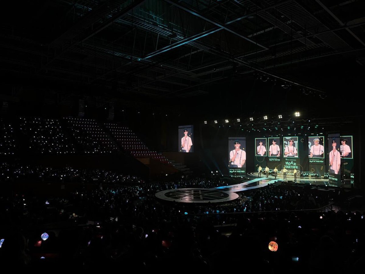 Yeonjuzne's tweet photo. Thank you for making good memories with us for 2 days time! I won’t ever forget the time we spent together these 2 days, you know I deeply in love with you right. 🖤 https://t.co/XdMTGArM0R