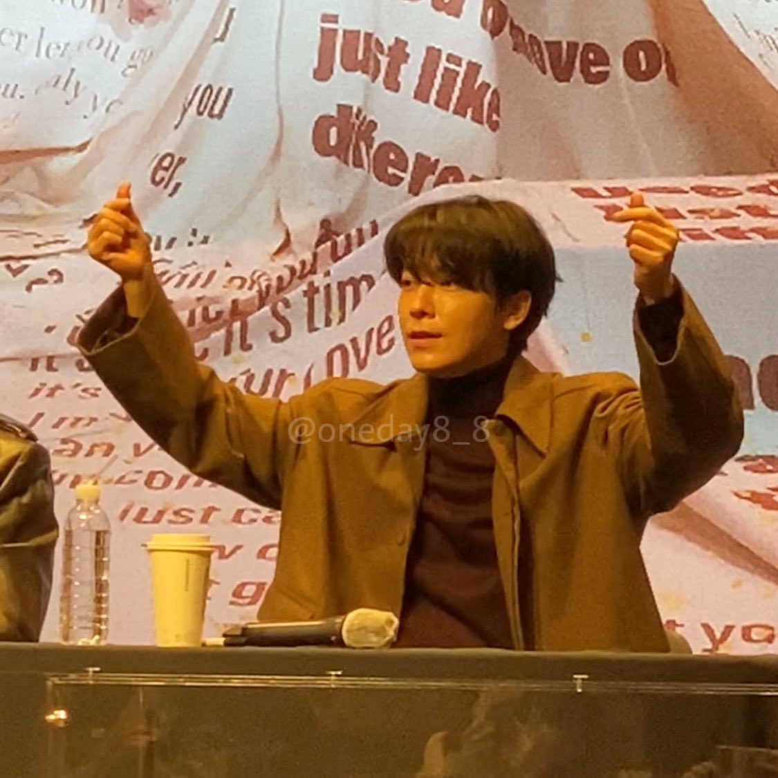 8__day's tweet image. 220305 대면팬싸 동해

울 떠해 최고 사랑해 💙💙💙

#동해 #Donghae