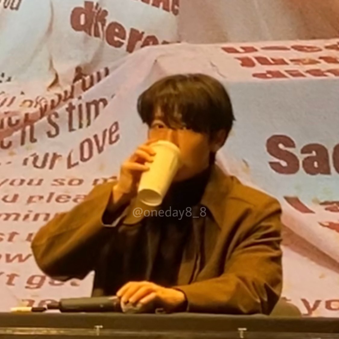 8__day's tweet image. 220305 대면팬싸 동해

울 떠해 최고 사랑해 💙💙💙

#동해 #Donghae