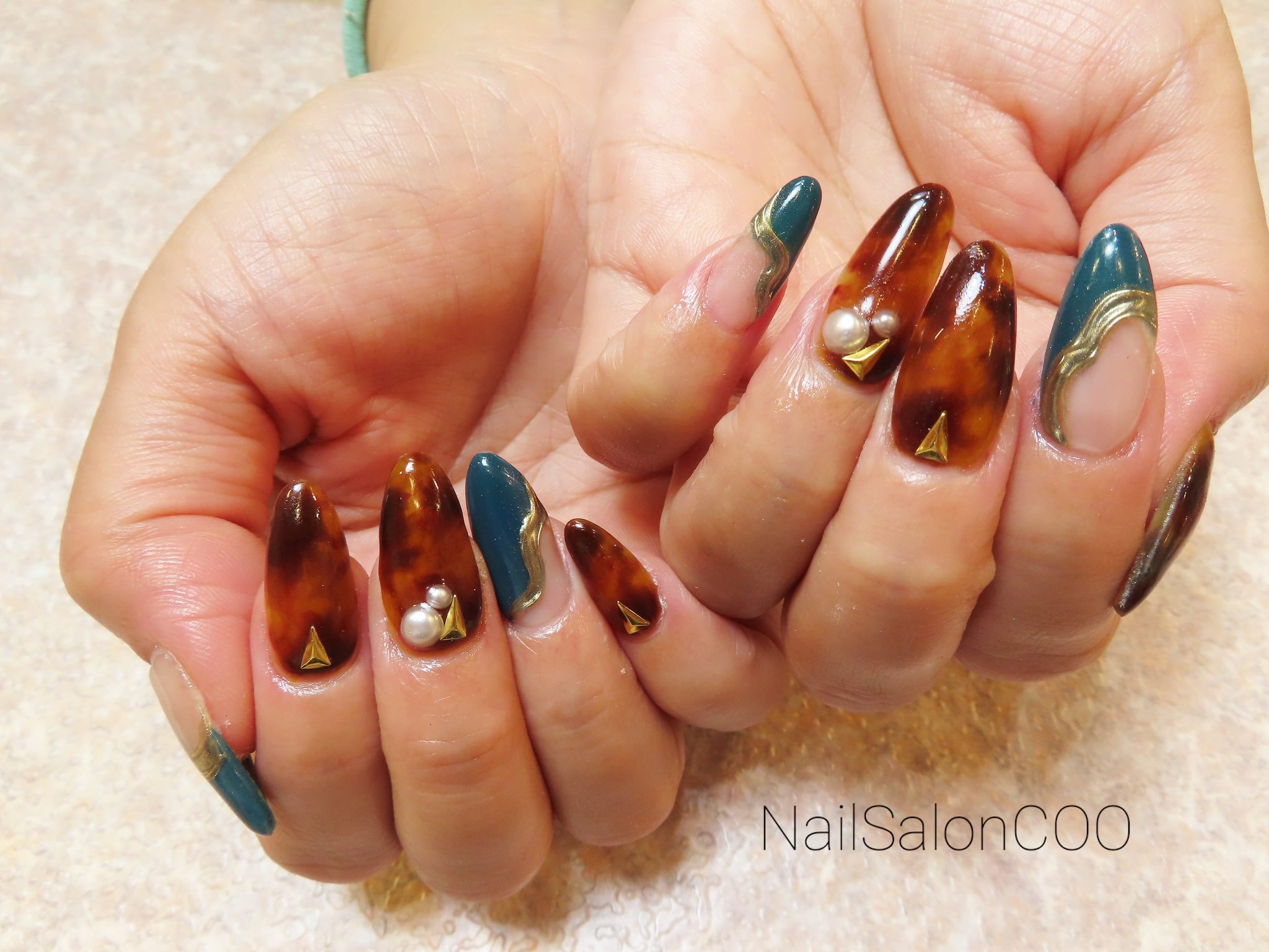 Nail Salon Coo つくば市谷田部 べっ甲と青緑 つくば つくばネイル ネイルサロン べっ甲ネイル T Co Ucxm8laoue Twitter