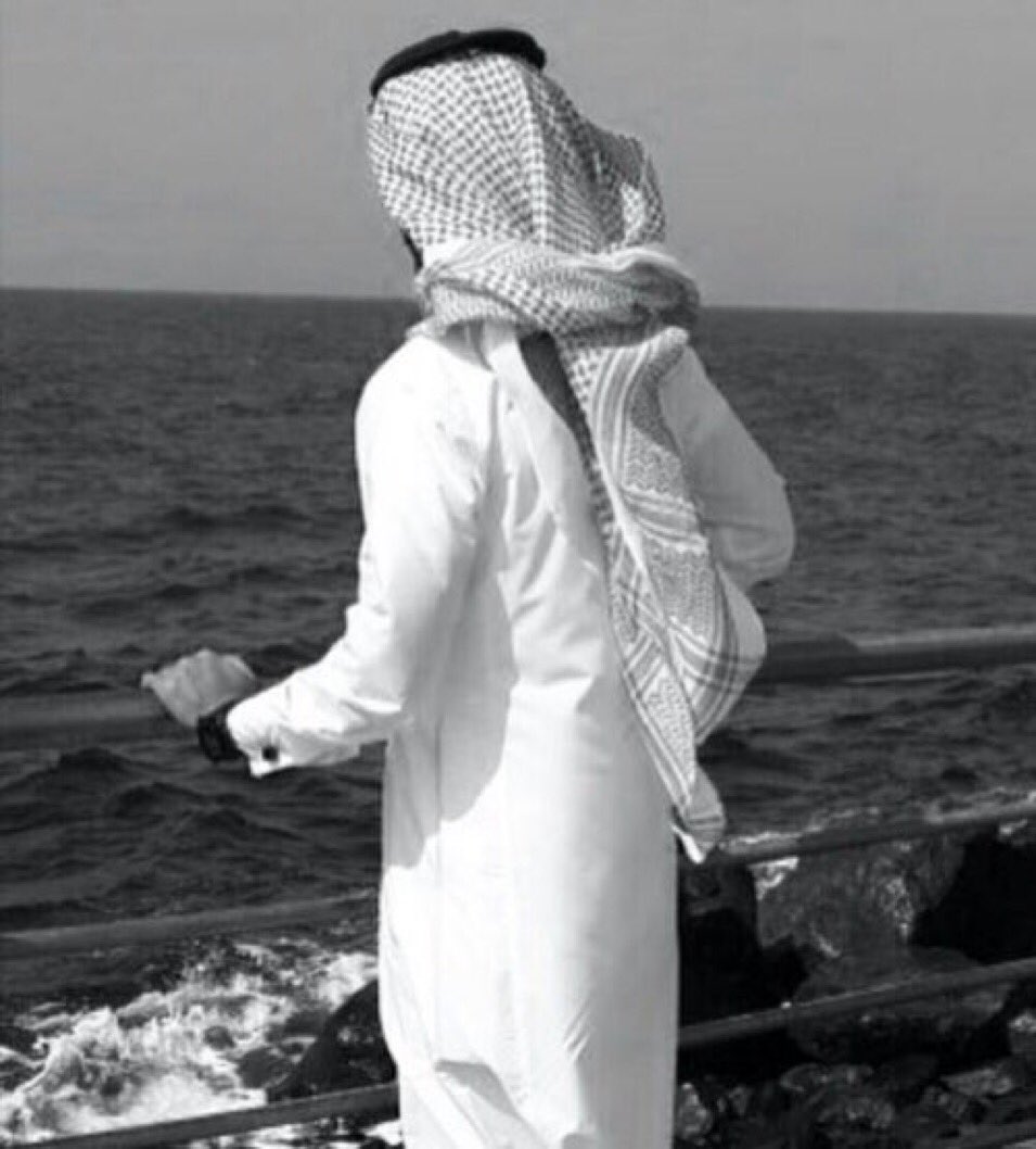 فرقا المعاند ماوراها مكاسيب
كلمة وقايلها بعضمة ..لسانـي

يجوز يقوى قلبك البعد ويغيب
لكن يبي يبطي وهو ما نساني !