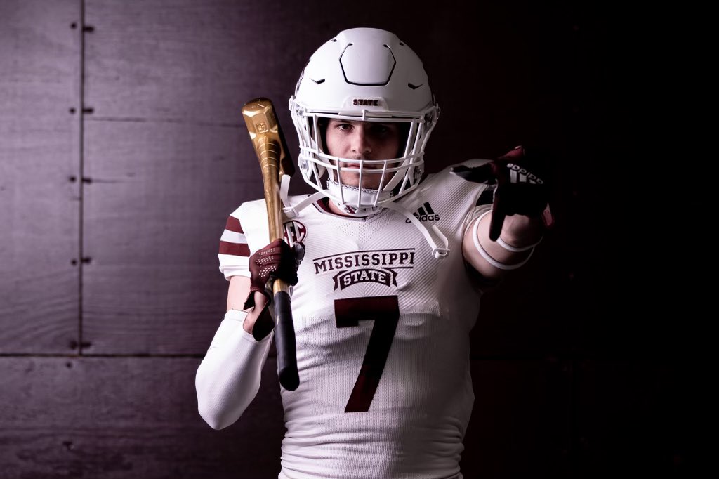 LonardoClayton's tweet photo. Great day at starkville! 🐶 @SpurrierCoach @j_mitch38 @HailStateFB https://t.co/0B7q6zdzze