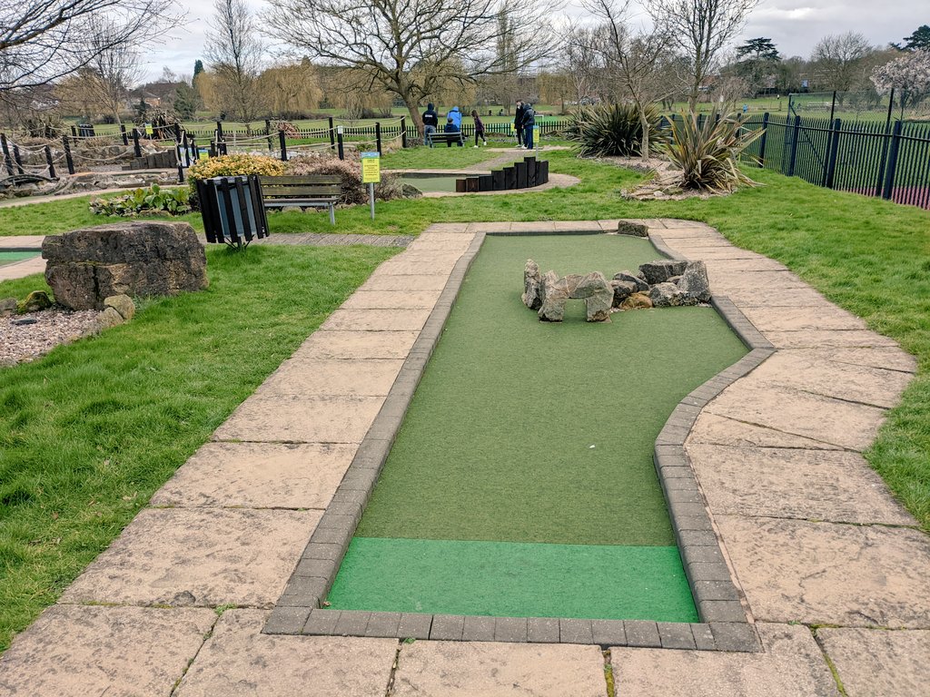 JAMMY_Jaunts's tweet photo. Off on another lil' jaunt today. Bit of deja vu, and another mini golf course!
This time, the Golden Putter in St Nicholas Park.
A stone's throw away from @WarwickCastle ππ
#jaunt #Warwick
#minigolf
#crazygolf #goldenputter https://t.co/7RqNIDtJak
