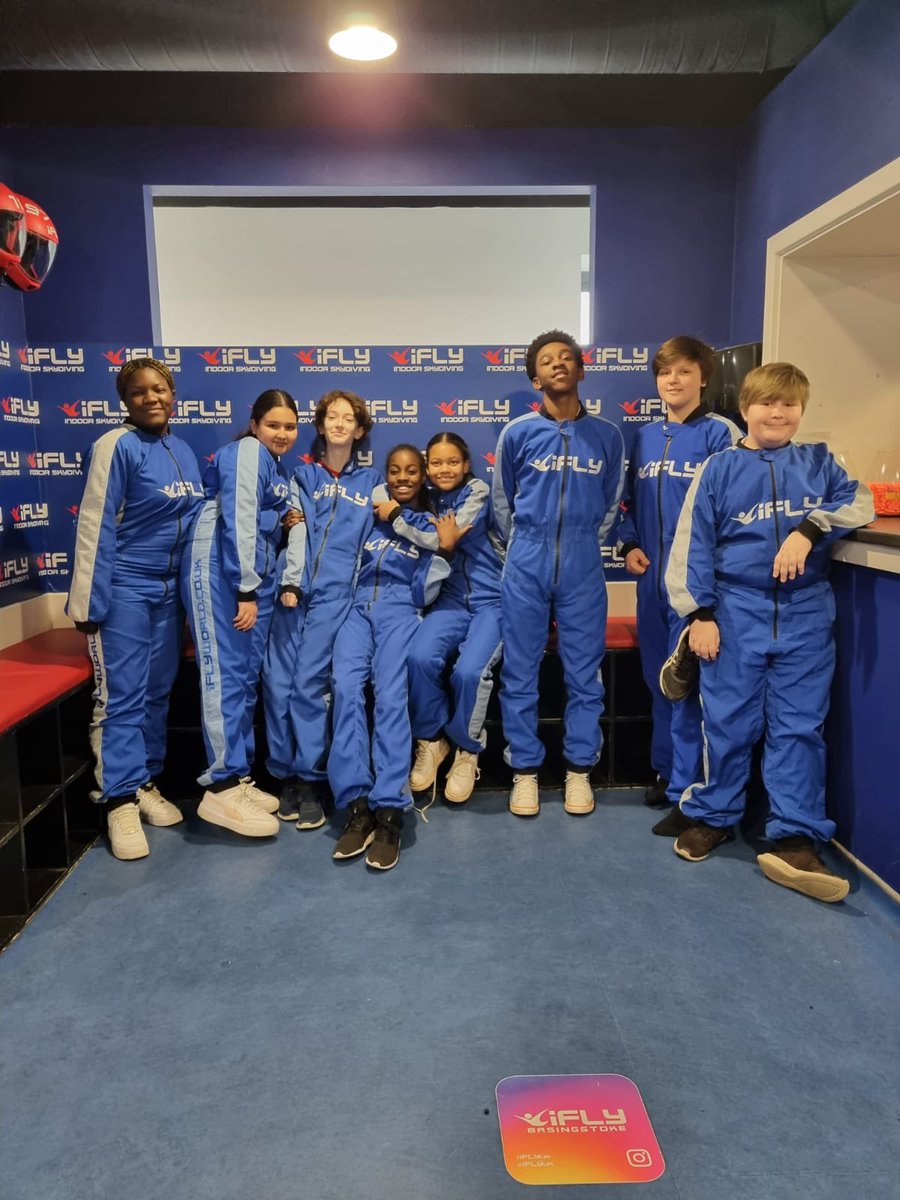 Boarding | Holyport College tweet media