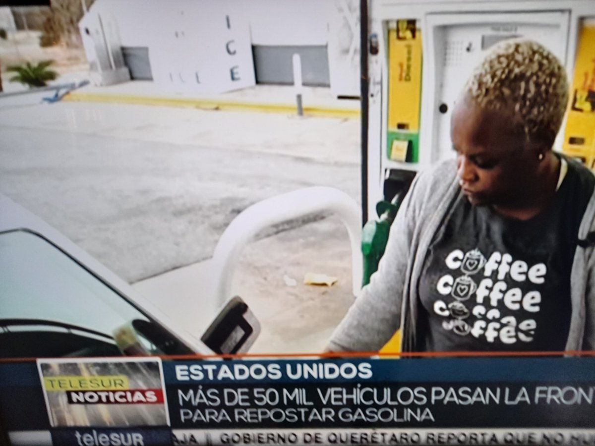 Montesinos2010's tweet photo. La guerra que #Washington alienta entre #Ucrania y #Rusia ya afecta a miles de ciudadanos #estadounidenses por la subida de los precios del combustibles. https://t.co/CBDvFwEZVD