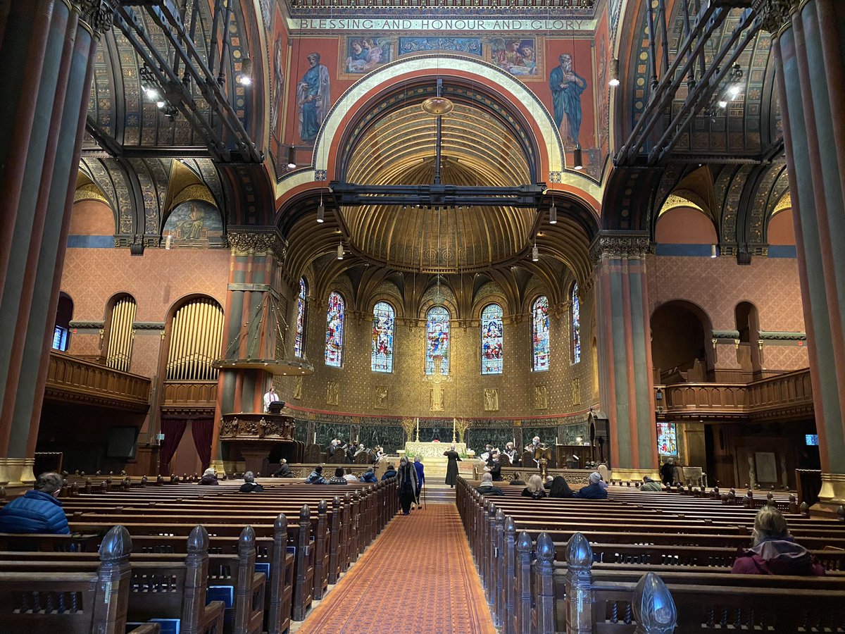 wbzSausville's tweet photo. #StandWithUkraine service, peace march &amp; rally begins here at Trinity Church in #Boston at 10AM. At 11:30 they’ll march from Copley Square to Parkman Bandstand in Common for a rally organized by @uccnorg. #SupportUkraine @wbznewsradio https://t.co/psVdrCzFeg