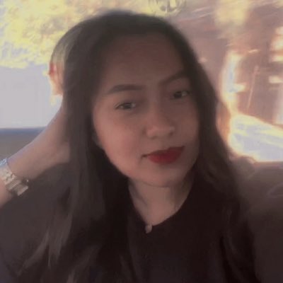 _justeyah's tweet photo. oo hakdog #NewProfilePic https://t.co/2BeWIf4qbr