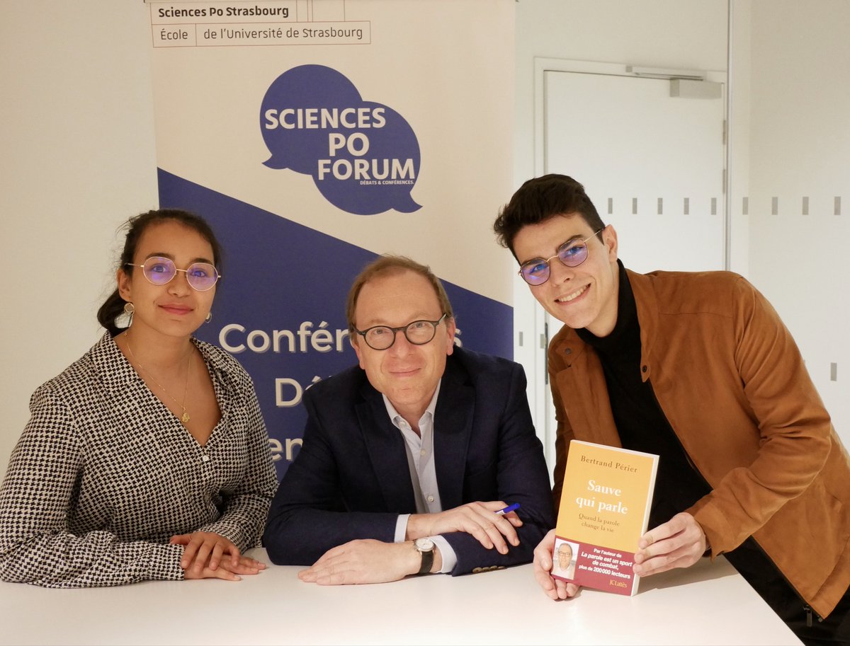 ScPoForum's tweet image. Nous avons eu l'immense plaisir de recevoir Maître @BertrandPerier pour un superbe atelier d'art oratoire et un riche moment d'échange en partenariats avec l'Ecole des Jeunes Orateurs, la @librairiekleber et @mediadroit