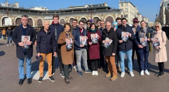 dbaichere's tweet photo. #avecVous Week-end de mobilisation pour la réélection @EmmanuelMacron #circo7801 #Yvelines #Versailles #MontignyLeBtx #Guyancourt @avecvous https://t.co/JqFGYyF1NZ