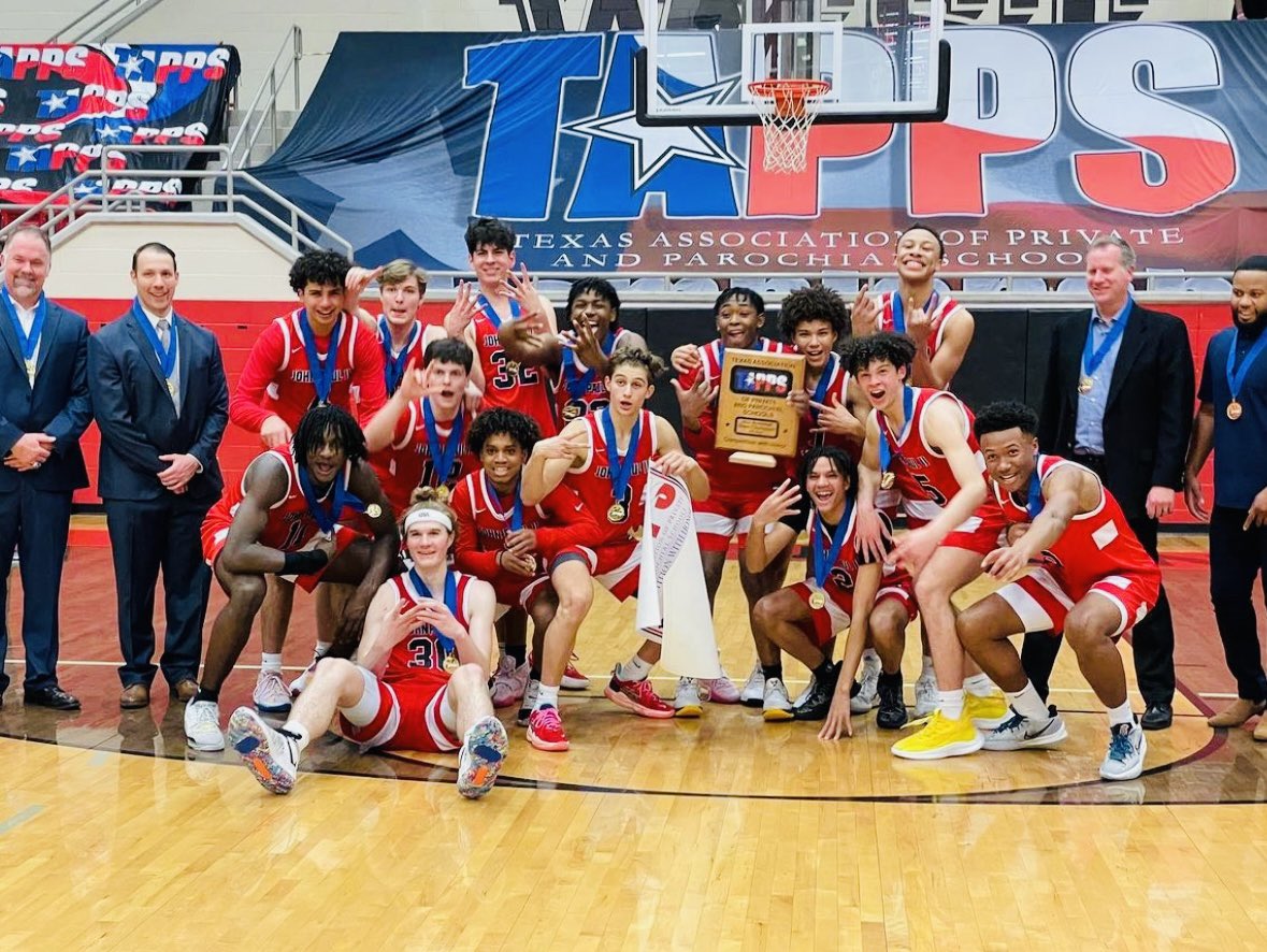 JarvisArchibald's tweet photo. From United Ballers in 3rd grade to State Champs. Congrats @archibald_myles @forkner_drew @gdw_hardwork and the entire @JPIIHoops team! https://t.co/KiOwTGqAtW
