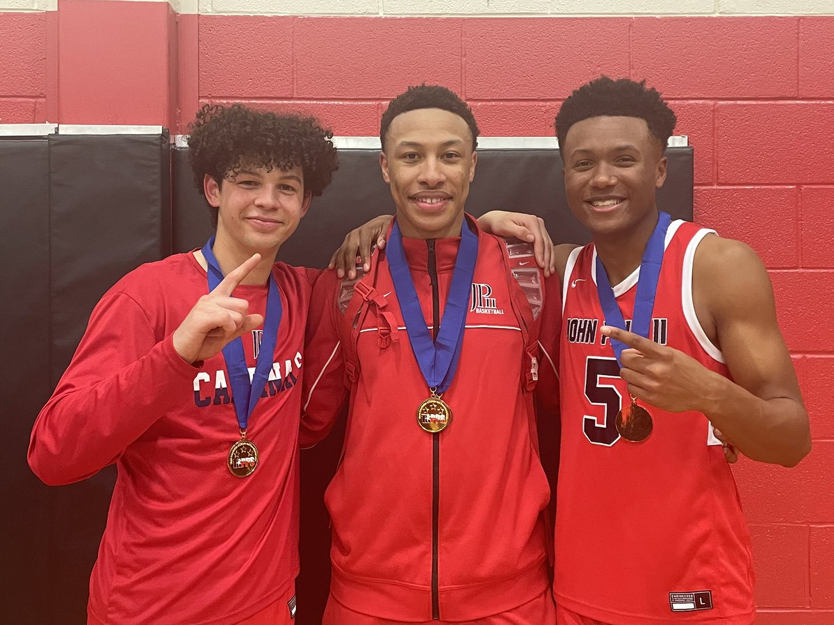 JarvisArchibald's tweet photo. From United Ballers in 3rd grade to State Champs. Congrats @archibald_myles @forkner_drew @gdw_hardwork and the entire @JPIIHoops team! https://t.co/KiOwTGqAtW