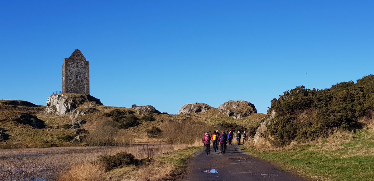 EildonRamblers's tweet photo. Really have to #usethesunshine. A rural walk, led by Michelle passing #Smailholm Tower, around fields, through woodland, along a short stretch of B road towards @Mellerstain House. Magnificent views of #Jedburgh, #Eildons, &amp; #Lammermuirs. 
pics. Carol
@ramblersscot @RamblersGB https://t.co/CTNXYKdqOx