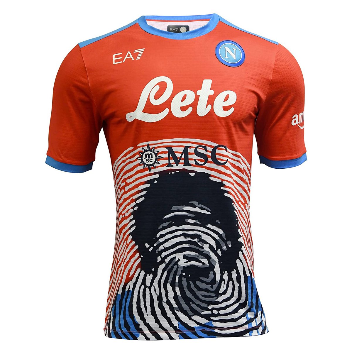 Het houdt maar niet op...

Napoli heeft onlangs haar 11e (!) tenue van dit seizoen uitgebracht! 😮

Voor de geïnteresseerden, het shirt is voor €150,00 verkrijgbaar in de webshop van Napoli. Dan toch liever 37,49 voor een mystery shirt, niet? 😉