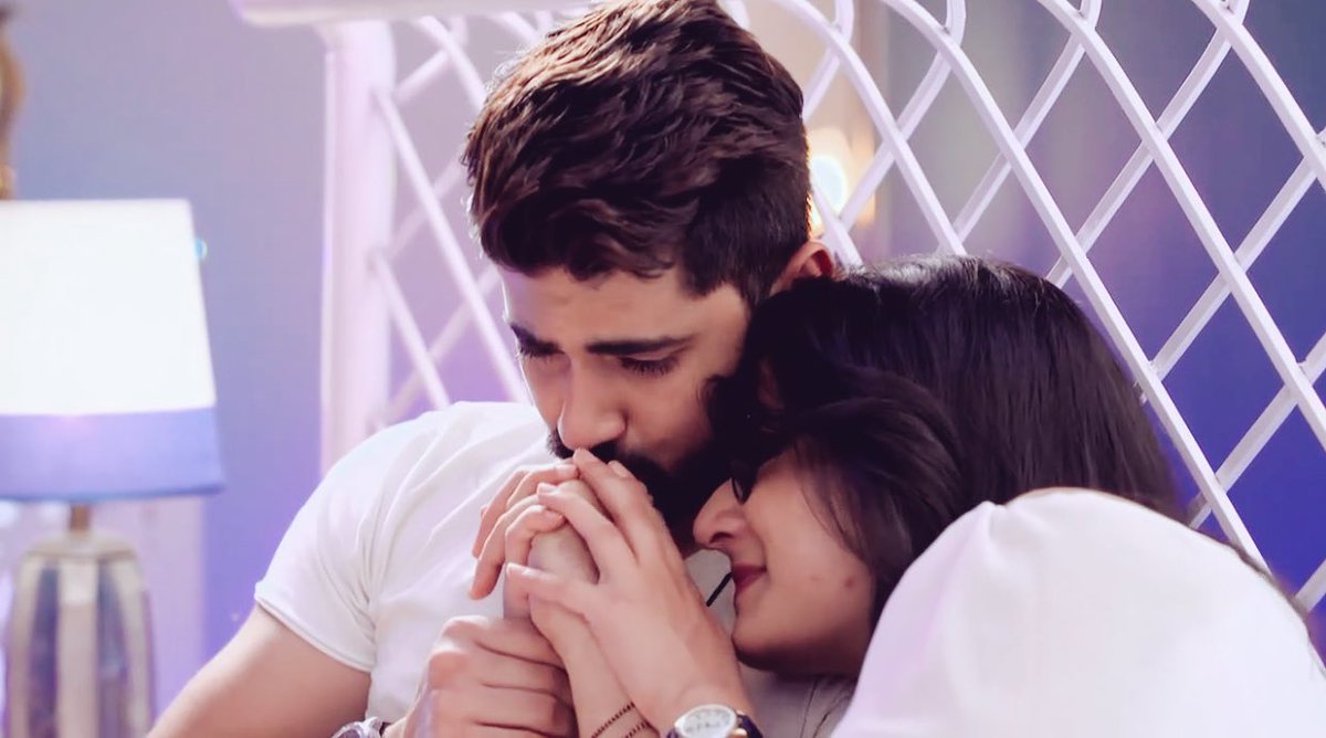 wayfairlyf's tweet photo. The best ITV COUPLES ♡

#5YearsOfAvNeil https://t.co/eGgXtOALii