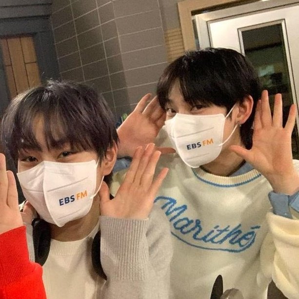 sunwonfeeds's tweet photo. you did great today #sunwon <3 https://t.co/QQwKeeoOPS