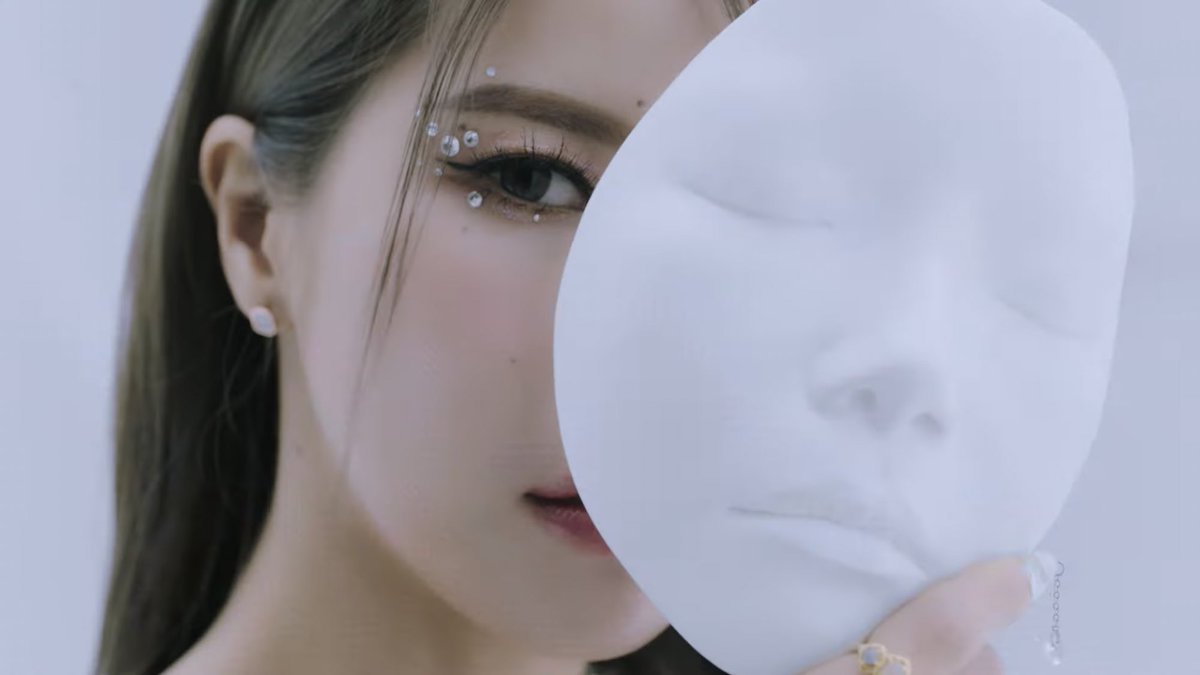 jaysnim's tweet image. WHAT