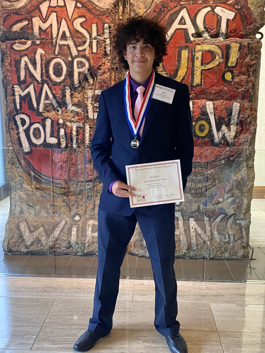 Congratulations to the TAFE students who advanced to Nationals.
Lauren Heine- impromptu lesson and speaking,
Ian Guerra-Impromptu speaking and Jaliyaa Brown-lesson plan and delivery Humanities. <a href="/SamuelClemensHS/">samuelclemenshs</a> <a href="/scucisd_cte/">SCUCISD CTE</a>