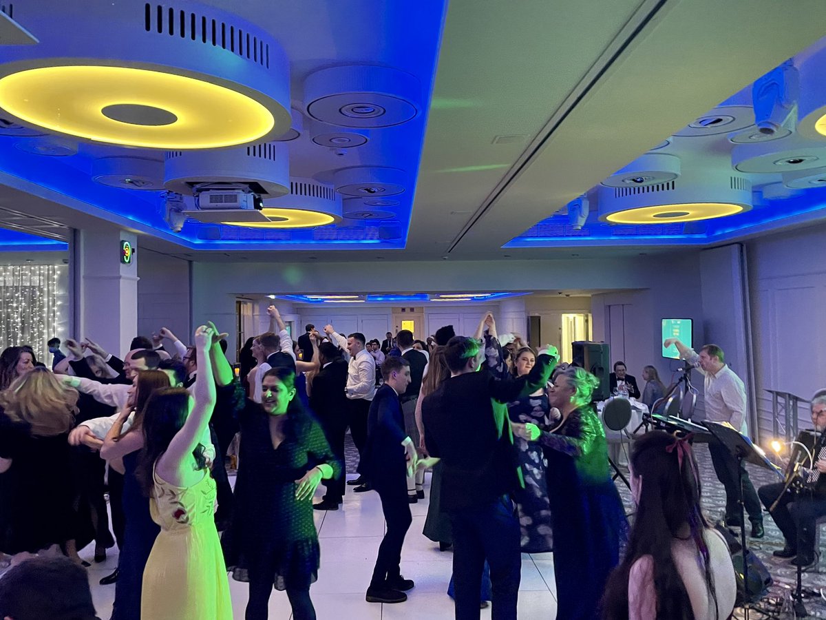 _AnnaRose_'s tweet photo. Thanks to our incredibly generous sponsors and delegates, @ASiTofficial Charity Dinner has raised 💫£2,500 💫 for two amazing charities
@FaceEquality
@DOTW_UK 

#aberdream https://t.co/IAfU1scWDa