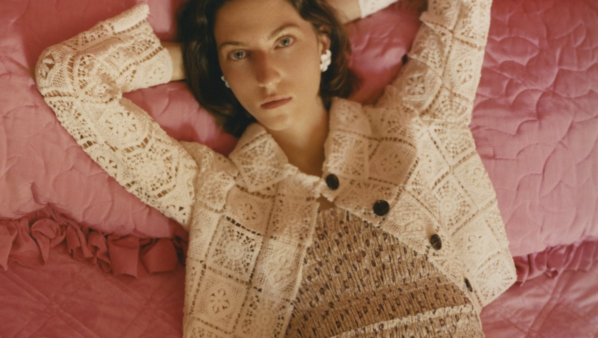 Laying low in intricate macramé and smocked fleur dresses. 
rebeccataylor.com