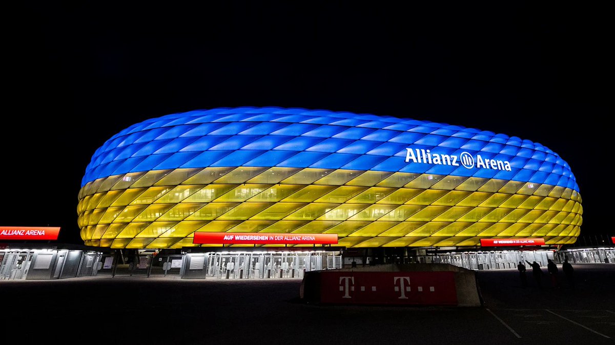 Fernando__FCB's tweet image. #HappySunday #FelizDomingo 

#StandWithUkraine🇺🇦