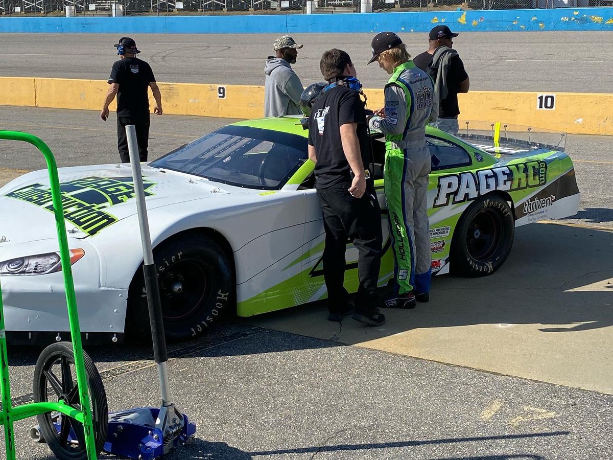 Overall a solid weekend for the @cplms09 season opener. We qualified p8. We went through some struggles and ended up p7. A big thank you to the whole crew and my sponsors. @jrcourage1 #pagekc @sandwichman2020 #tannerknowlandthrivent #joewilliamscontracting @radicalracegear