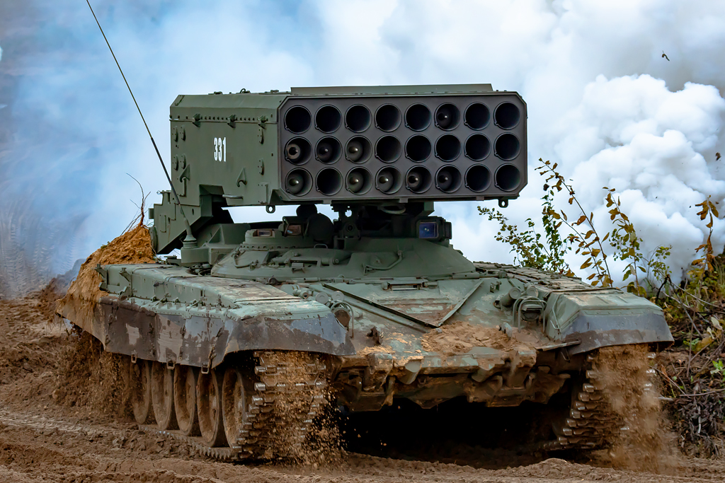 ТОС-1а Солнцепек. РСЗО ТОС-1а солнцепёк. ТОЗ 1 Солнцепек. Огнеметная система ТОС-1а. Русские солнцепек. ТОС-1а Солнцепек. РСЗО ТОС-1а солнцепёк. ТОЗ 1 Солнцепек. Огнеметная система ТОС-1а.