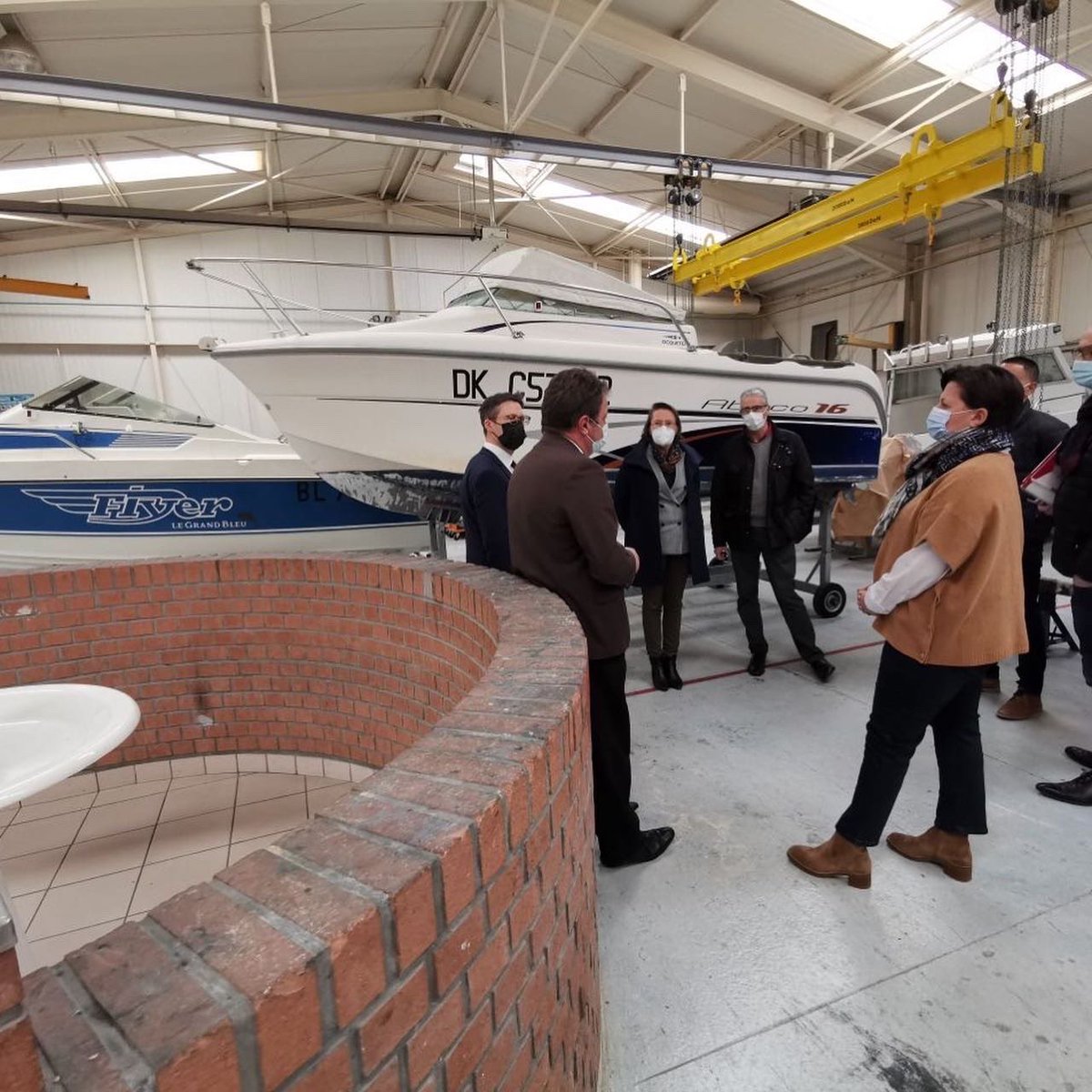 manomartin's tweet image. Visite du lycée du Marquenterre à #rue en compagnie de ma collègue @PatriciaPOUPART … l’occasion de découvrir les ateliers mécaniques et nautiques, et de voir qu’un distributeur de protections périodiques @hautsdefrance est également installé dans ce #lycee !
#sante #jeunes