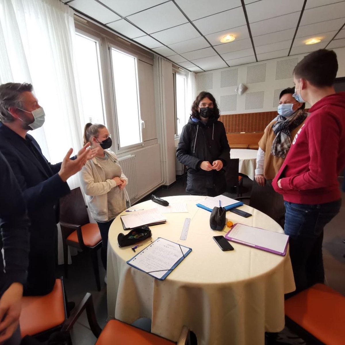 manomartin's tweet image. Visite du lycée du Marquenterre à #rue en compagnie de ma collègue @PatriciaPOUPART … l’occasion de découvrir les ateliers mécaniques et nautiques, et de voir qu’un distributeur de protections périodiques @hautsdefrance est également installé dans ce #lycee !
#sante #jeunes