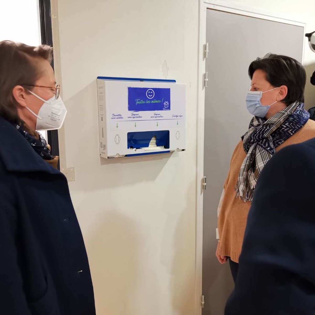 manomartin's tweet image. Visite du lycée du Marquenterre à #rue en compagnie de ma collègue @PatriciaPOUPART … l’occasion de découvrir les ateliers mécaniques et nautiques, et de voir qu’un distributeur de protections périodiques @hautsdefrance est également installé dans ce #lycee !
#sante #jeunes