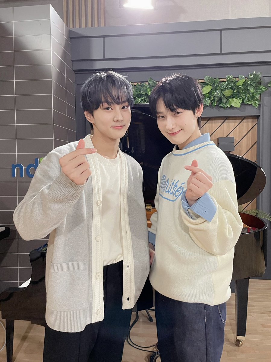 sunwonfeeds's tweet photo. #SUNOO #JUNGWON #SUNWON https://t.co/8TNOvmExxF