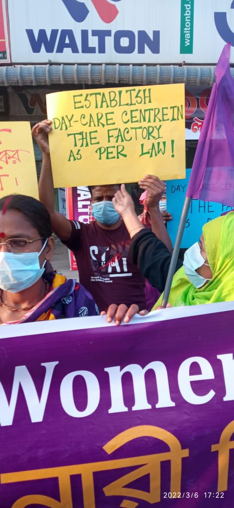 Awaj_fdn's tweet photo. @Awaj_Fdn along with @Solidarity_center &amp; @USAID in WCC  celebrated the International Women's Day through procession demanding rights for women workers in the world of work. 
#breakthebias
#genderequality. https://t.co/CdvkR345yr