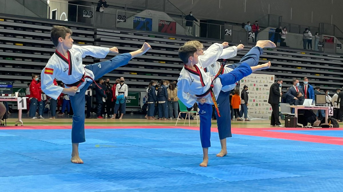 AytoJaen's tweet photo. Increíble fin de semana de #Taekwondo 🥋 en #Jaén

Esta mañana hemos asistido al Open Nacional del #Poomsae y el campeonato de España de Parataekwondo que junto al #campeonato junior de ayer han convertido a la capital en el epicentro de este deporte

#JaénCiudadEuropeaDelDeporte https://t.co/j55rX8MR5A