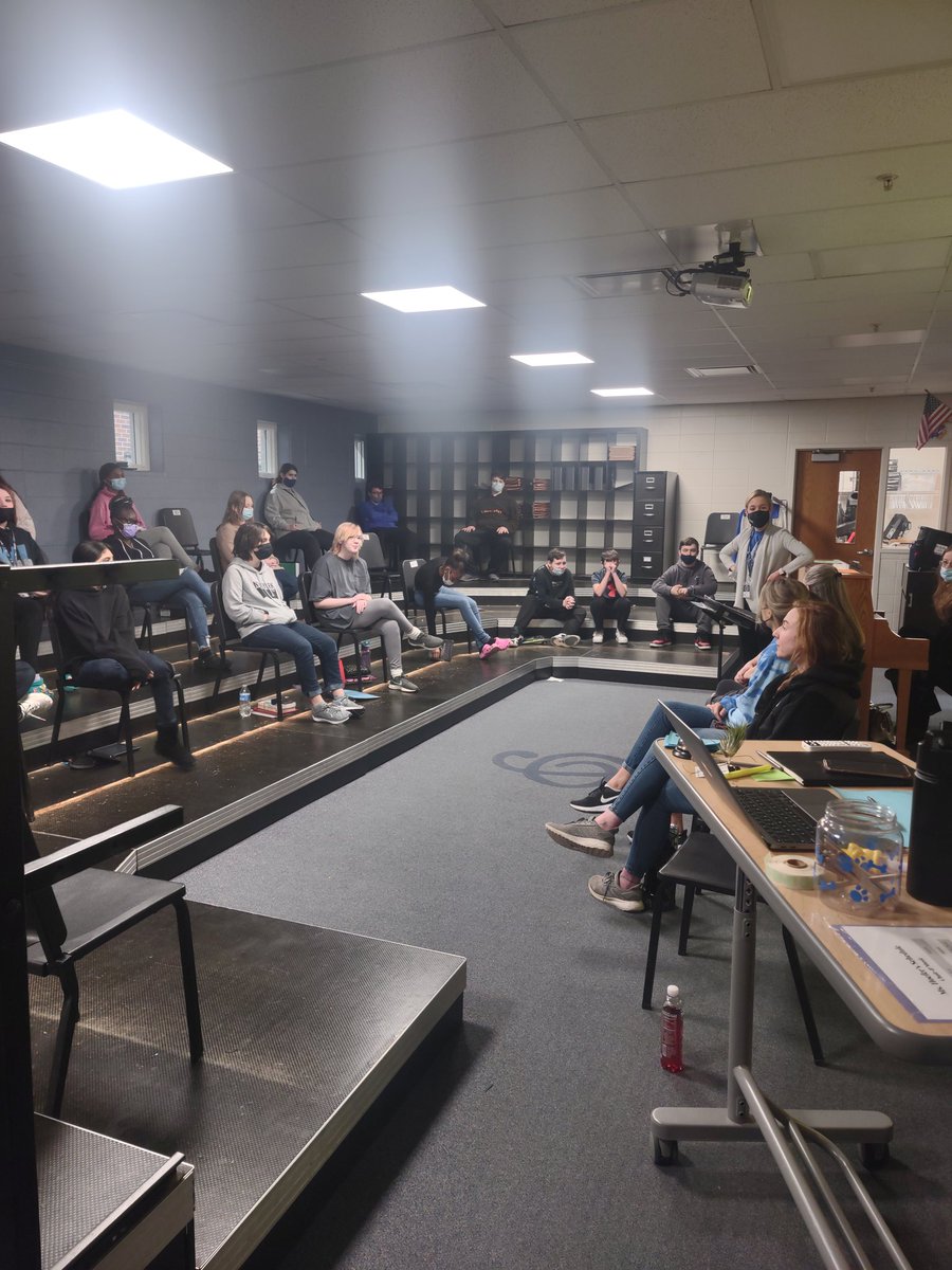 Kimberly Reilly tweet media