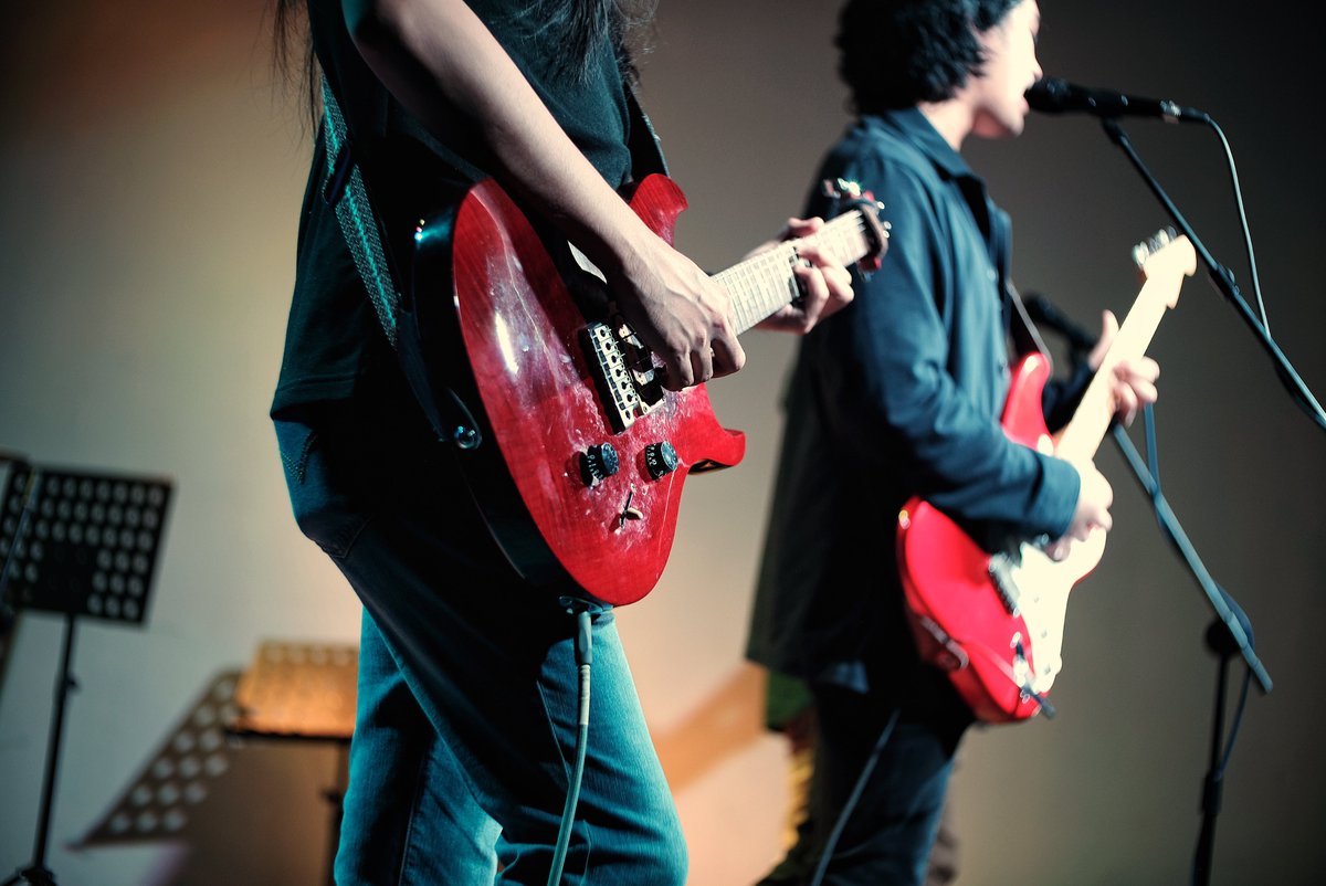 03.05.2022 [2/2]
#FRPnight
Ft <a href="/MilesExperience/">MilesExperience</a> 
#gig #live #music #fujifilm #fujifilmxt20 #fujifilmph #xseries #XF35mm #xflenses #fujinon #photography #dailygram #snapseed #wheninmanila #canonFD #canon