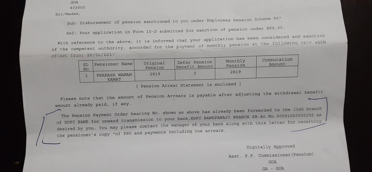 PrakashWKamatPK's tweet photo. Running from pillar to post. Now finally to his bank @HDFC_Bank (Panaji).Bank says waiting for  @epfogoa to credit money2 A/C.
Is this d way Sr citizens r to be treated?Is there any accountability anywhere @socialepfo 
@tragicosmicomic
@MSJEGOI @Drvirendrakum13 @PratimaBhoumik https://t.co/VtiWb8tV7I